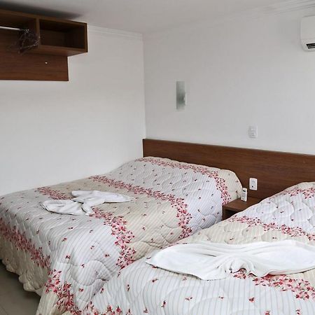 Hotel Paulo Felipe Santa Cecília Екстериор снимка